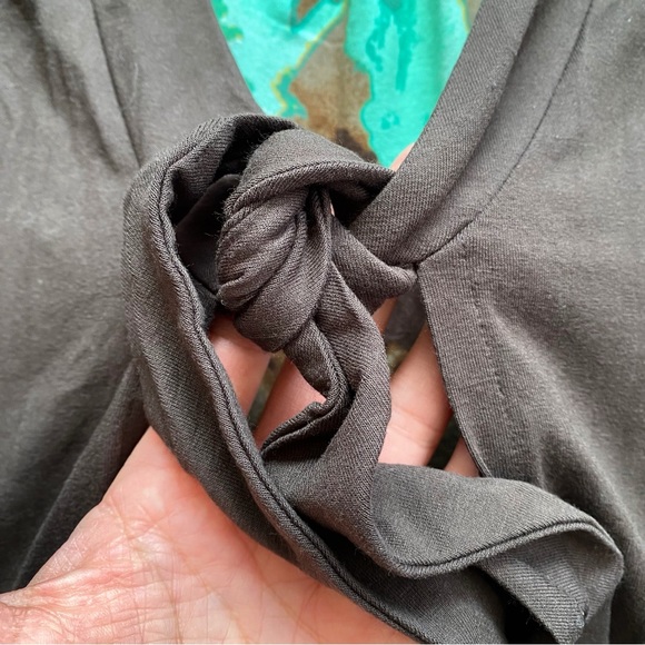 🤎 OLSEN BROWN BLUE GREEN MULTI 2-in1 FRONT TIE LONG SLEEVE PULLOVER TOP! - Picture 11 of 13